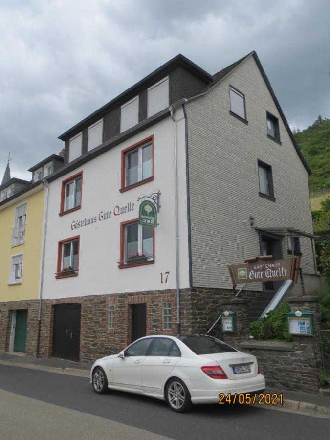 Hotel Und Gaestehaus Gute Quelle Cochem Exteriör bild